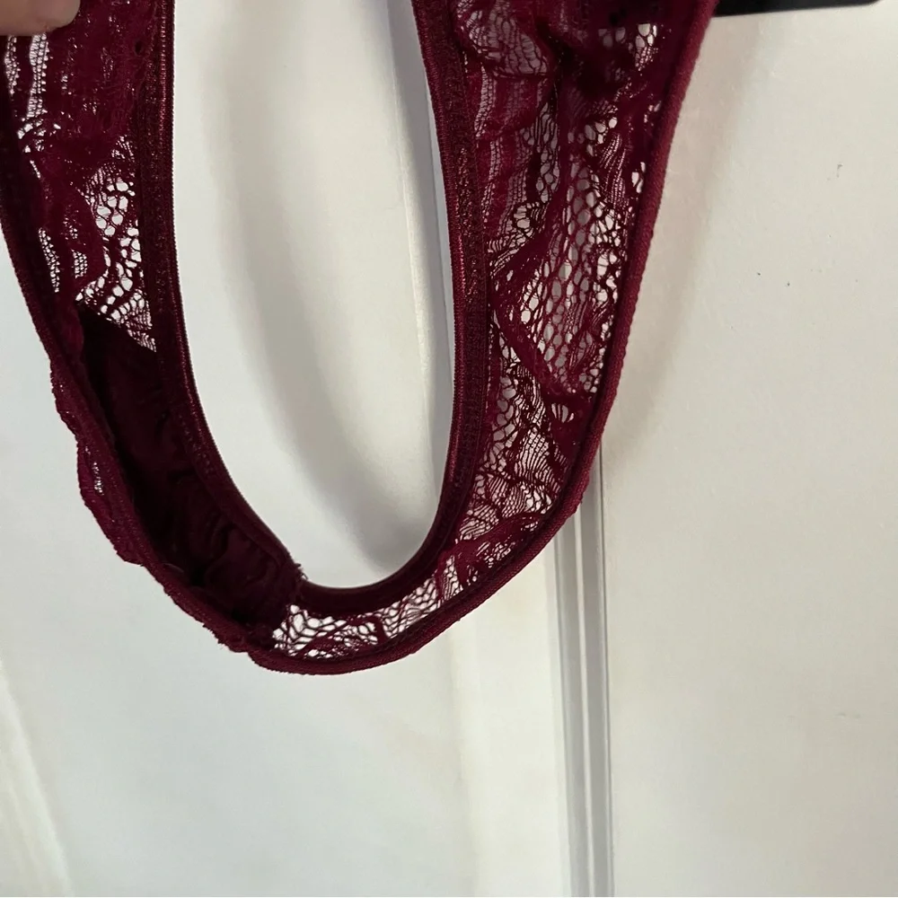 NWT PrettyLittleThing Plum Lace Insert High Leg Cup Bodysuit - Picture 11 of 15